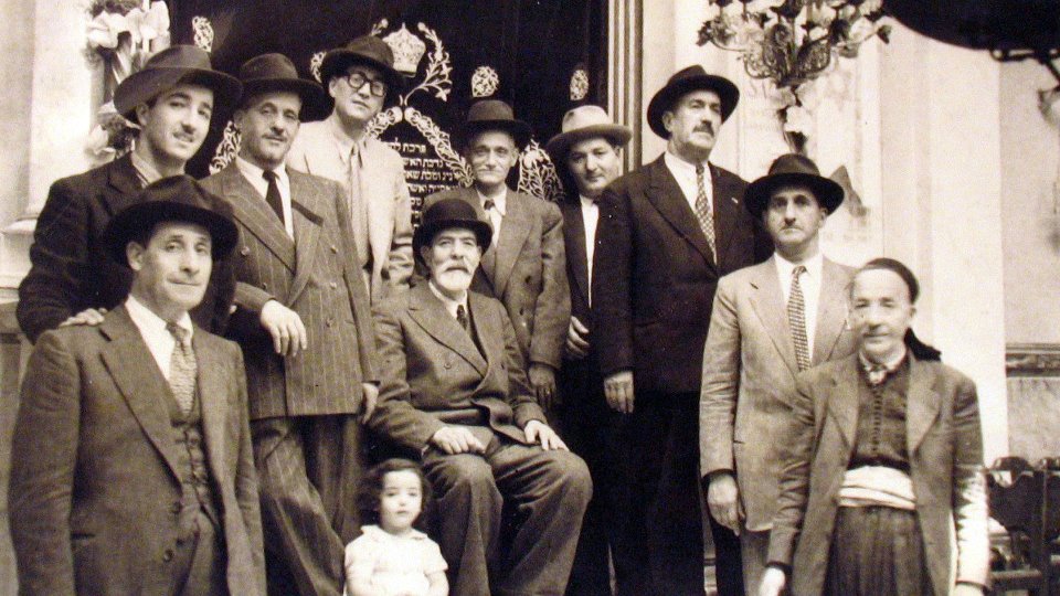 Les Rabbins dans la Synagogue Rabbin Messaoud ZERBIB en 1950